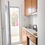 Aelia Akrotiri, Santorini Lägenhetshotell Akrotírion