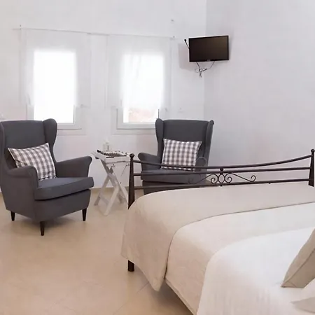 Aelia Akrotiri, Santorini 3* Akrotírion