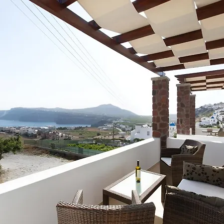 Aelia Akrotiri, Santorini 3*