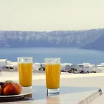 Aelia Akrotiri, Santorini