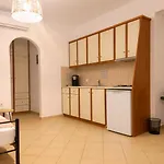 Aelia Akrotiri, Santorini 3*