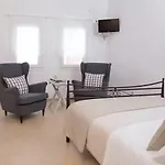 Aelia Akrotiri, Santorini 3* Akrotírion